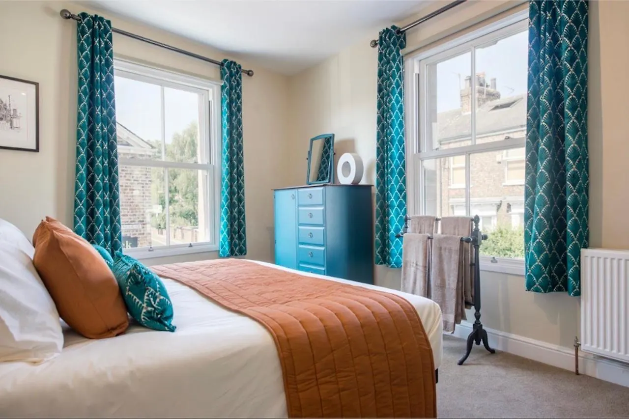 Spencer House Villa York 0*,